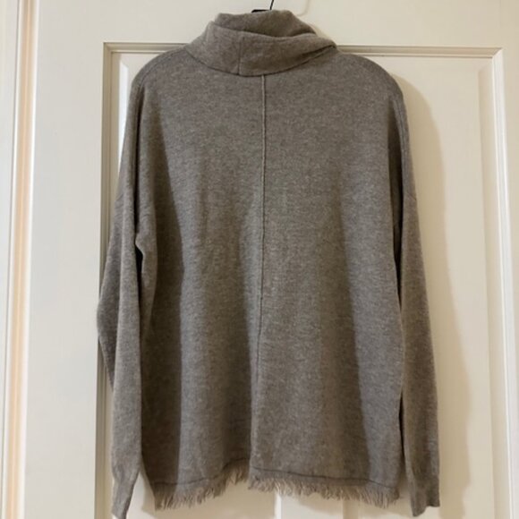 Repeat Cashmere knit sweater - Picture 4 of 10